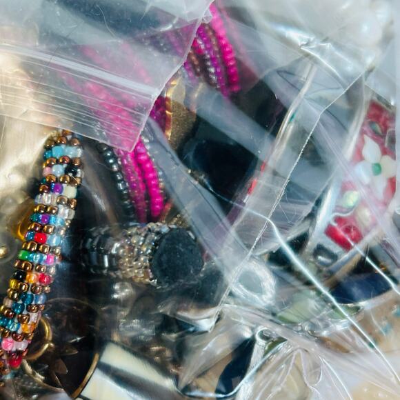 Scrap Jewelry Crafting Lot Repurpose Upcycle Harvest Lot 1+ LB - Picture 3 of 3